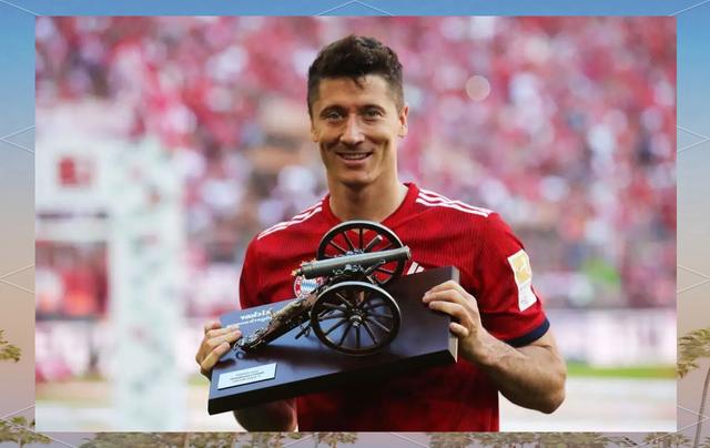 爱游戏APP-包含莱万多夫斯基在澳大利亚队比赛中重返赛场，出色发挥引发热议！的词条-爱游戏APP