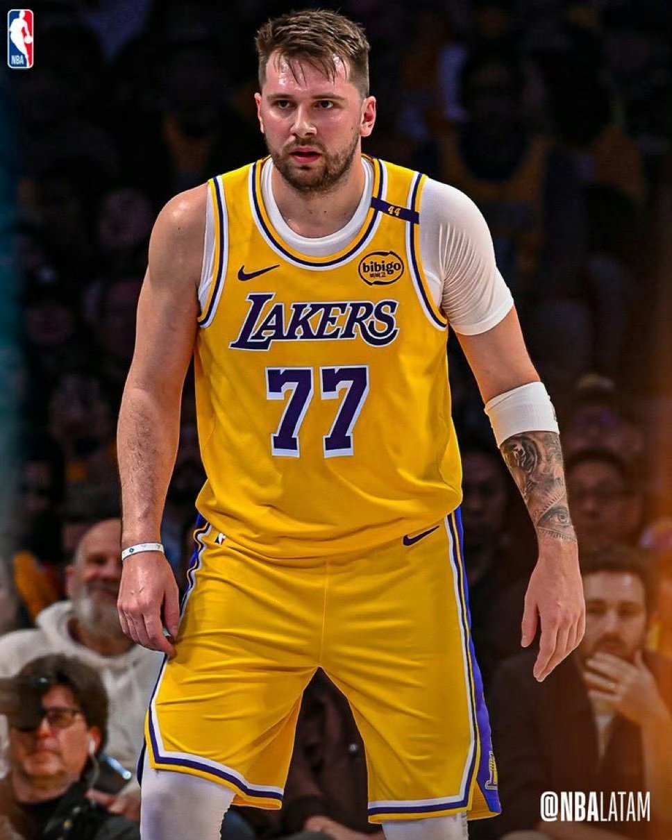 爱游戏-包含东契奇官方宣布夺冠新规，美国队引发争议！引发球迷热议的词条-爱游戏